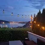Panoramic Views And Garden! Lejlighed *