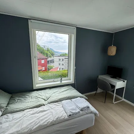 Panoramic Views And Garden! Lejlighed *