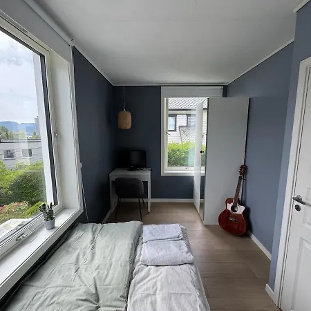 Panoramic Views And Garden! * Берген