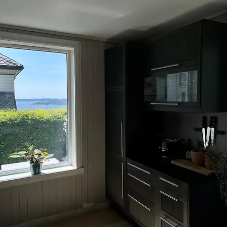 Διαμέρισμα Panoramic Views And Garden!