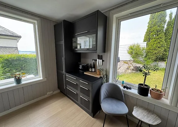 Panoramic Views And Garden! Appartement *