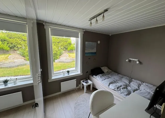 Panoramic Views And Garden! *